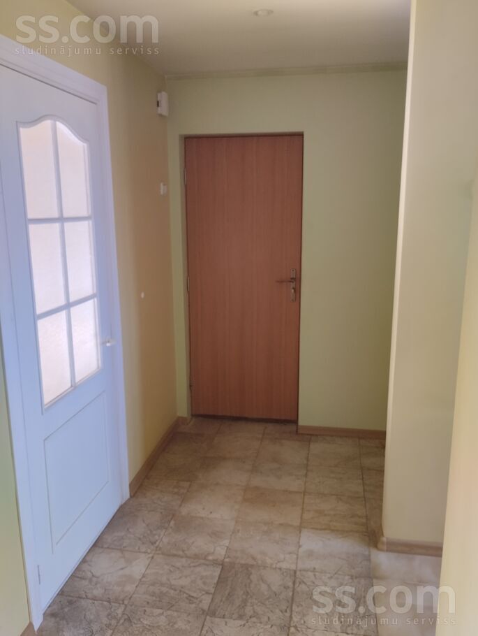 Biržu iela 10, Birži, Jēkabpils un raj., Salas pag. — dzivoklis