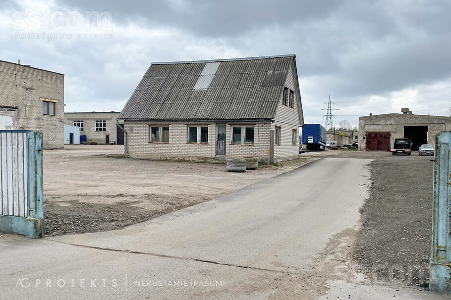 Kungu iela 87c, Liepāja un raj., Liepāja — maja