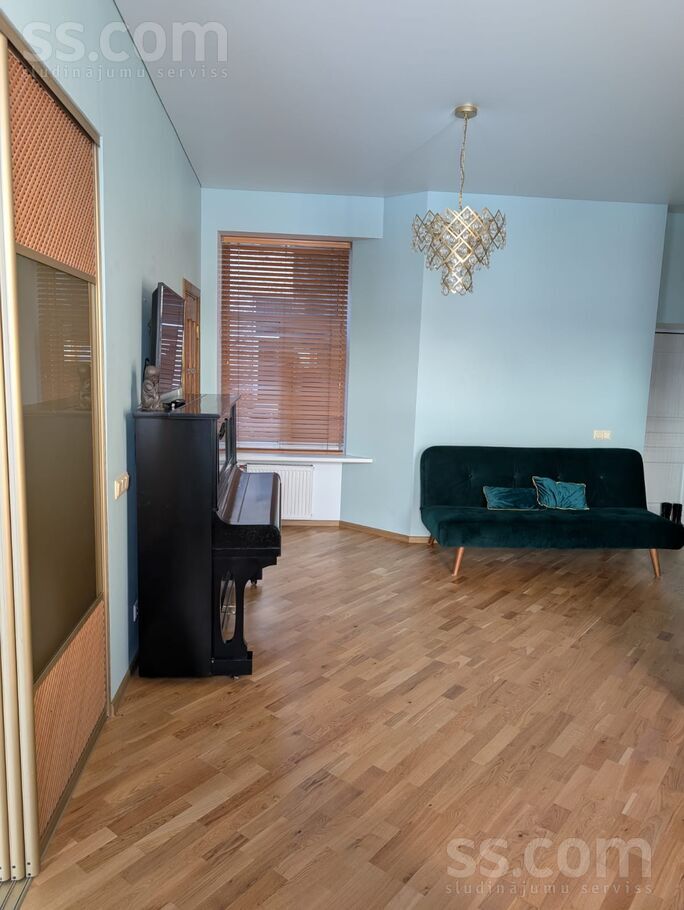 Merķeļa 8, Rīga — dzivoklis