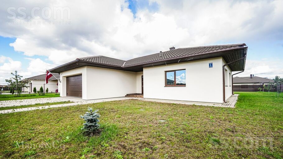 Ērgļu 1, Dreiliņi, Rīgas rajons, Stopiņu nov. — maja