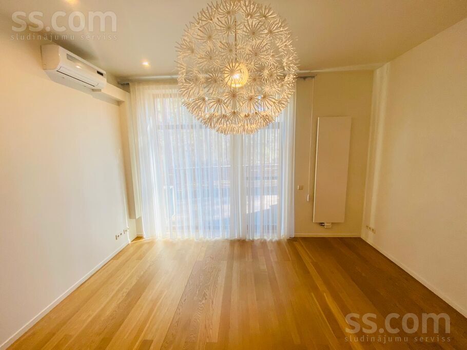 29 linia 1, Jūrmala — maja