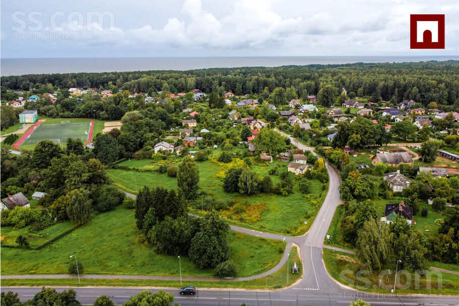 Upes 1, Zvejniekciems, Saulkrastu l. t. — zeme