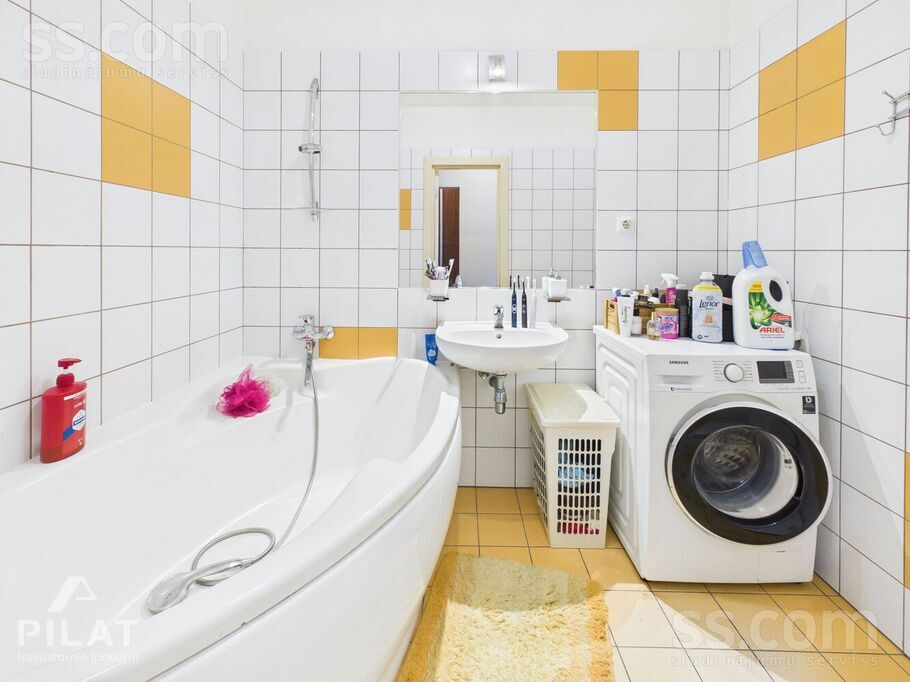 Vecā Biķernieku 27, Rīga — dzivoklis