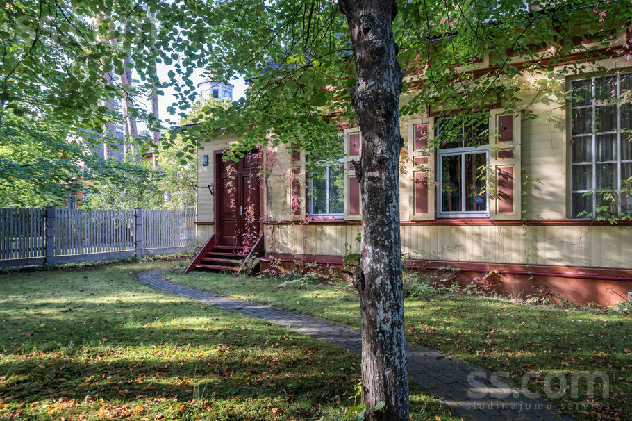 Meža prospekts 61, Jūrmala — maja