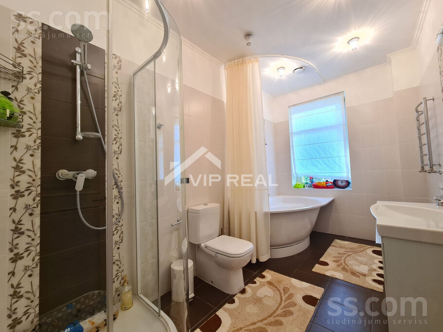 Madonas, Jūrmala — maja