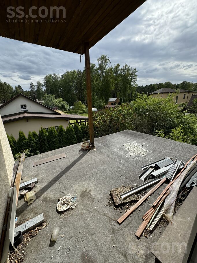 Dāvja iela 24, Jūrmala — maja