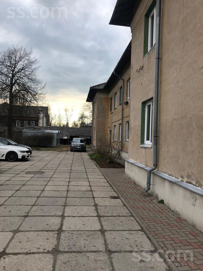 Mucenieku 4/6, Liepāja un raj., Liepāja — dzivoklis