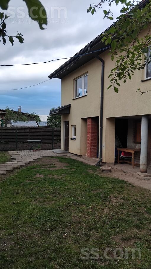 Amatas iela 25, Cēsis un raj., Cēsis — maja