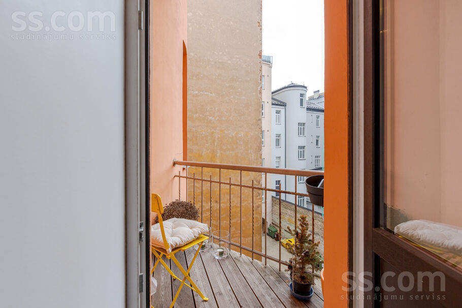 Blaumaņa 12, Rīga — dzivoklis