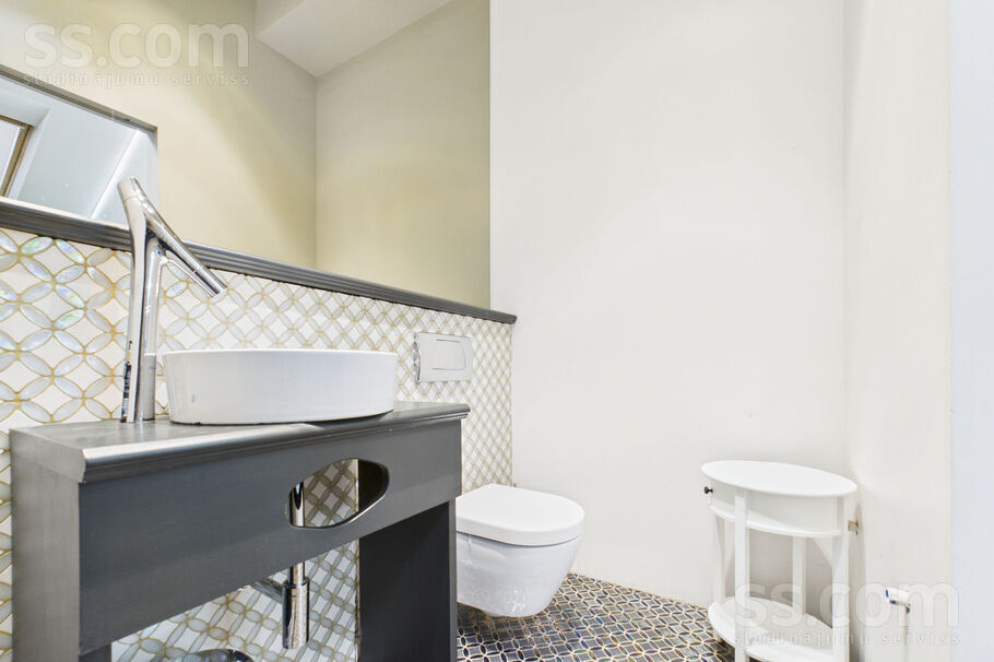 Brīvības 105, Rīga — dzivoklis