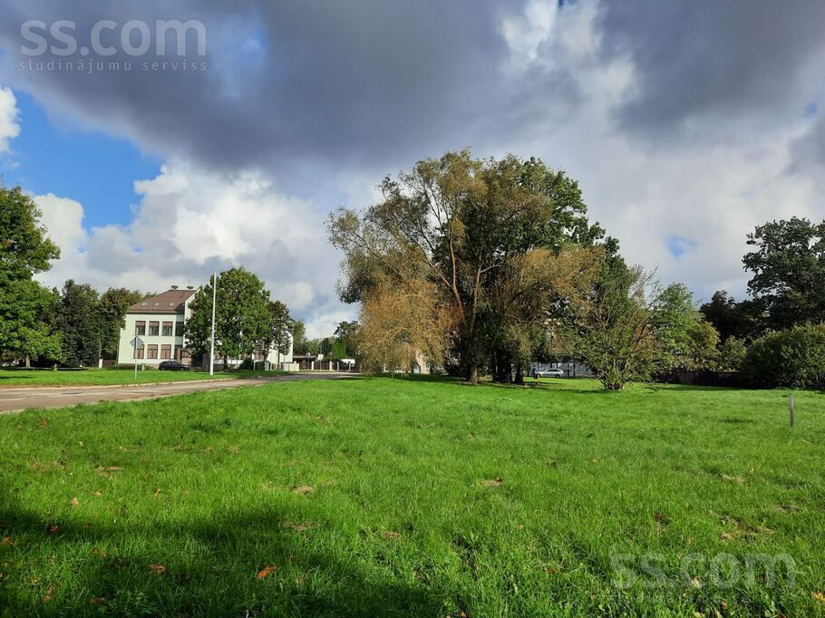 Kaļķu 1, Ventspils un raj., Ventspils — zeme