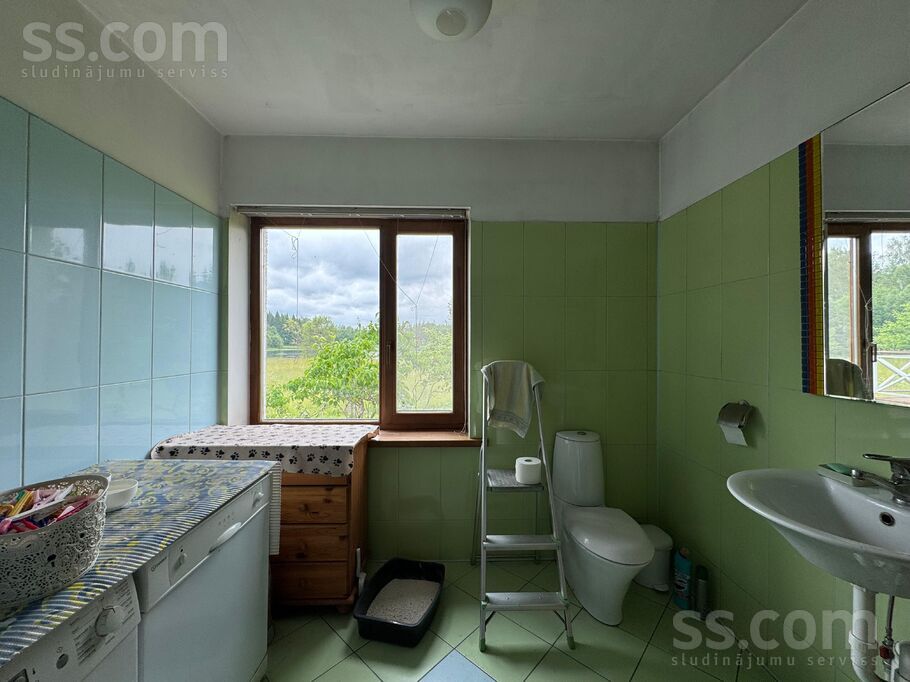 Atvari, Ģikši, Cēsis un raj., Amatas pag. — maja