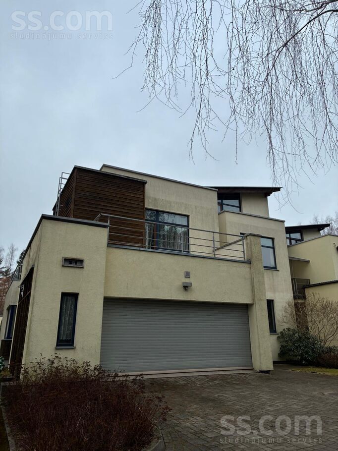 Baļķu 5, Jūrmala — maja