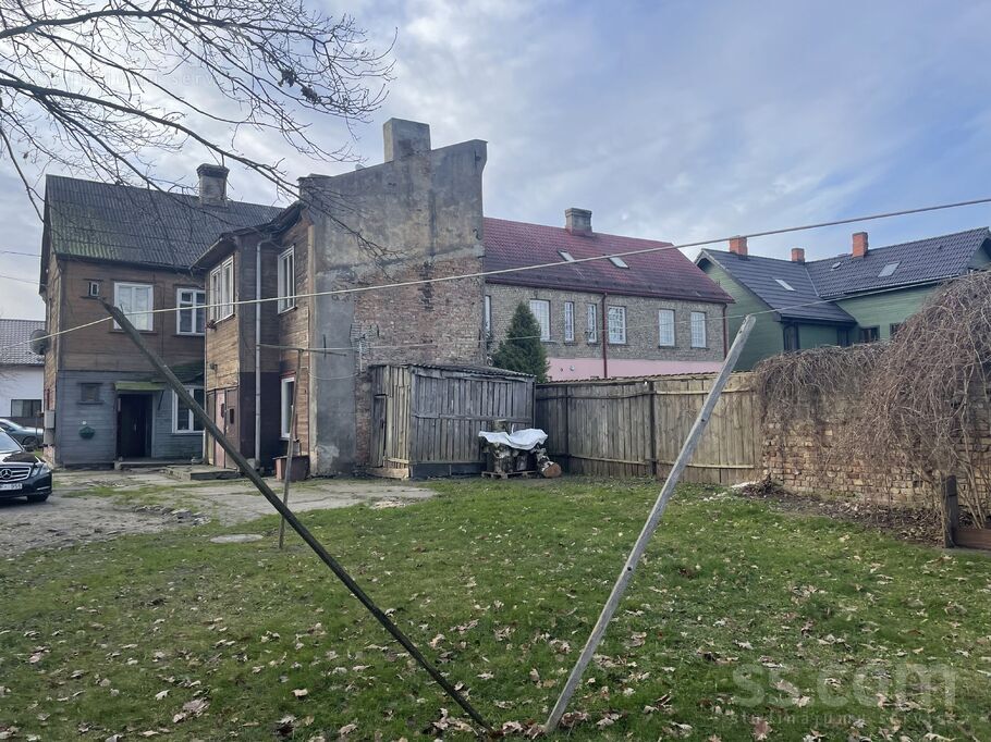 Kungu 9, Jelgava un raj., Jelgava — dzivoklis