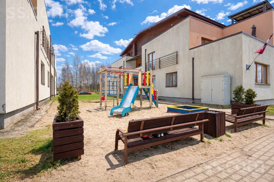 Bērzavoti k3, Rīgas rajons, Baloži — dzivoklis