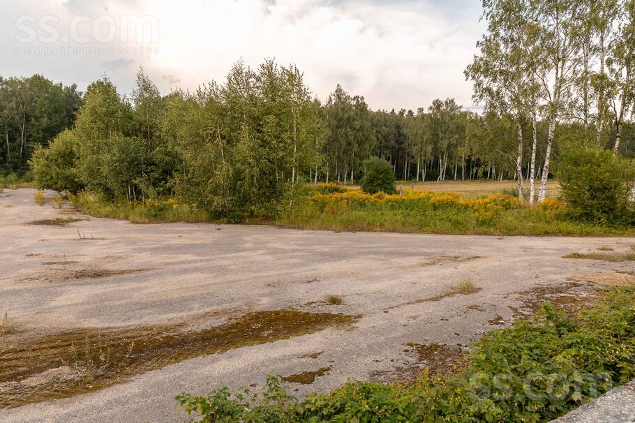 Lietuvas šoseja 108, Jelgava un raj., Jelgava — zeme