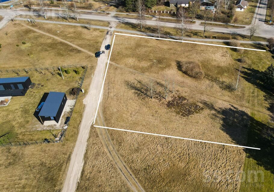 Estrādes iela 1, Mērsrags, Talsi un raj., Mērsraga pag. — zeme