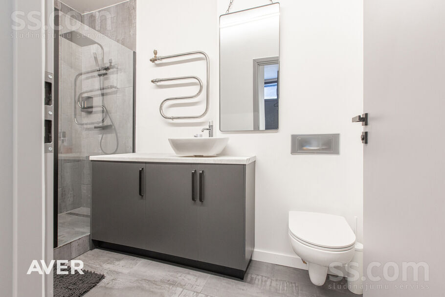 Lāčplēša 52, Rīga — dzivoklis