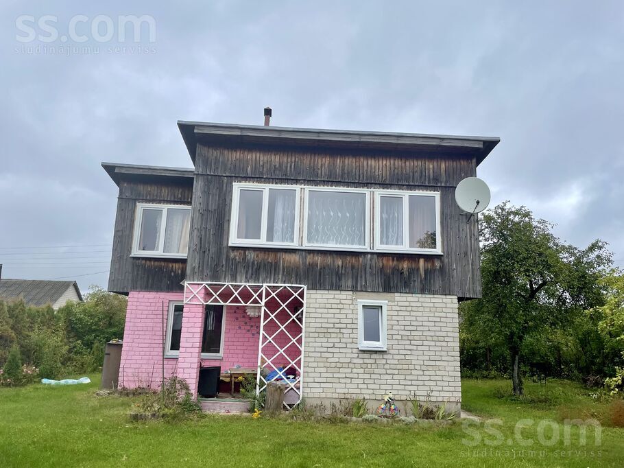 Centra sestā iela 8, Egļupe, Rīgas rajons, Inčukalna nov. — maja