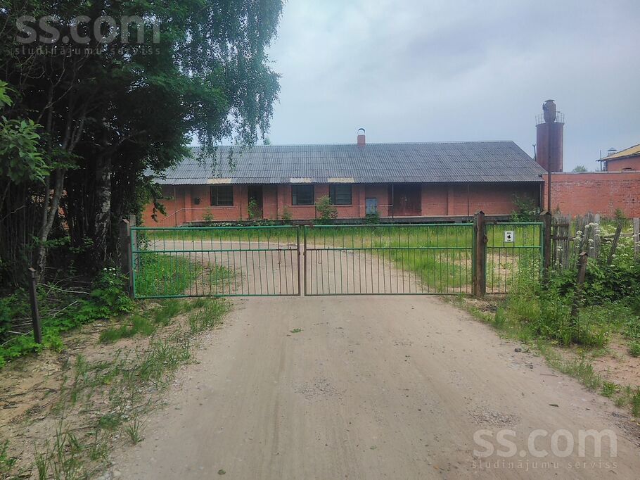 P11, Limbaži un raj., Limbaži — telpa
