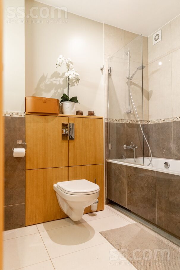 Rietumkrasta 1, Liepāja un raj., Liepāja — dzivoklis