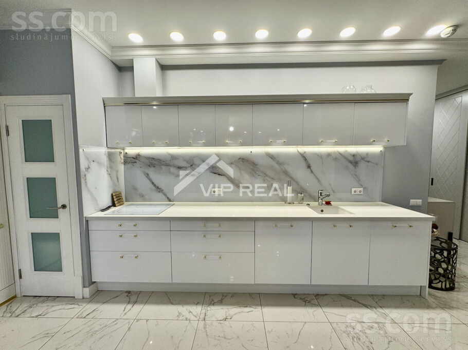 Dzintaru prospekts 13, Jūrmala — dzivoklis