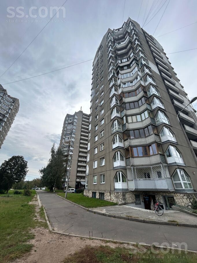 J. Vācieša 2g, Rīga, Pļavnieki — telpa