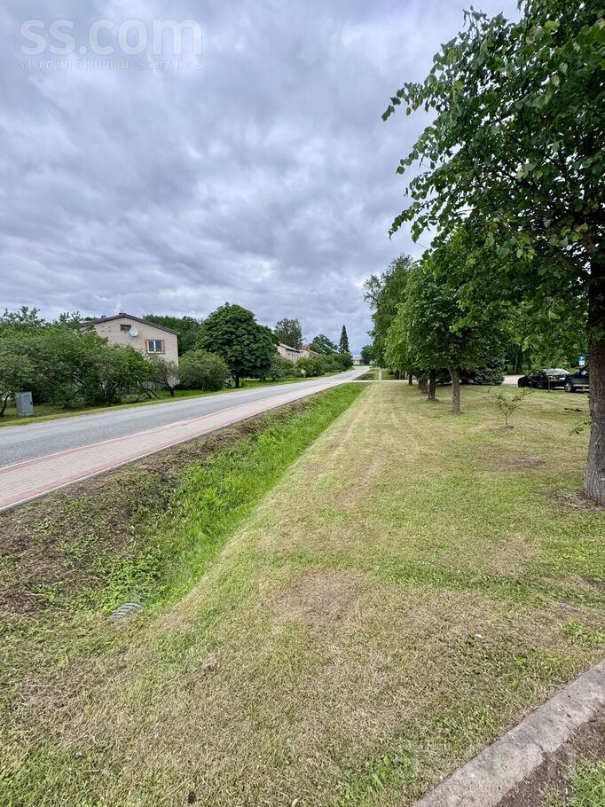 1.maija 8, Aizkraukle un raj., Pļaviņas — dzivoklis