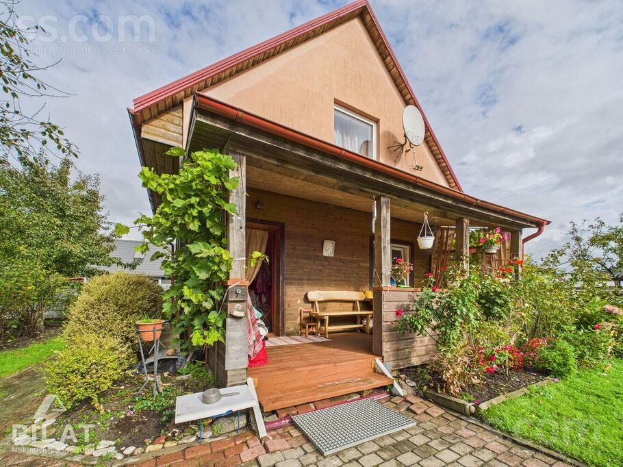 Devītā iela 2, Šķēde, Liepāja un raj., Medzes pag. — maja