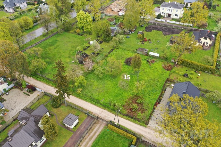 Tālivalža 15, Jūrmala — zeme