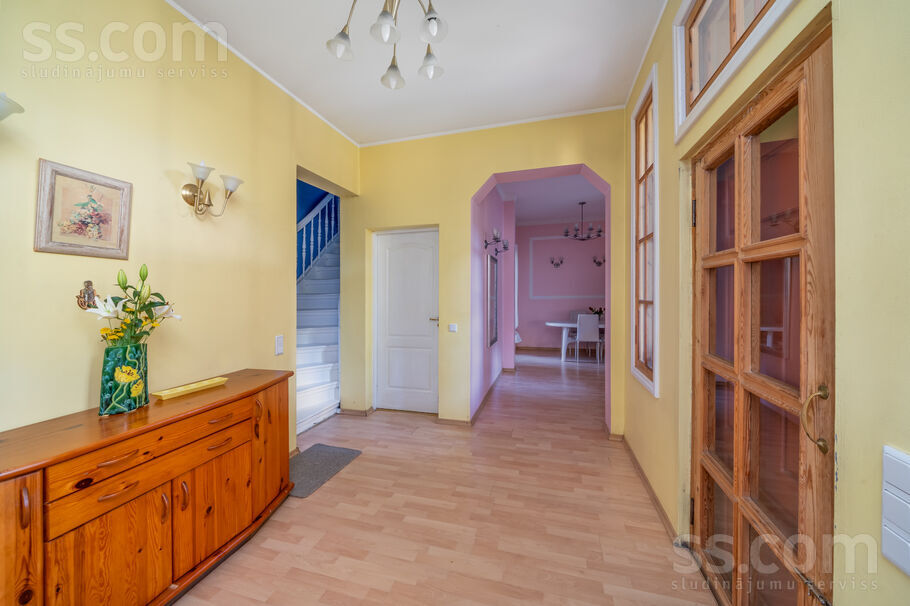 Meža prospekts 61, Jūrmala — maja