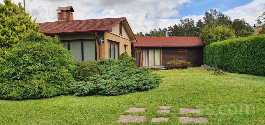 Saules 37, Zvejniekciems, Rīgas rajons, Saulkrastu l. t. — maja