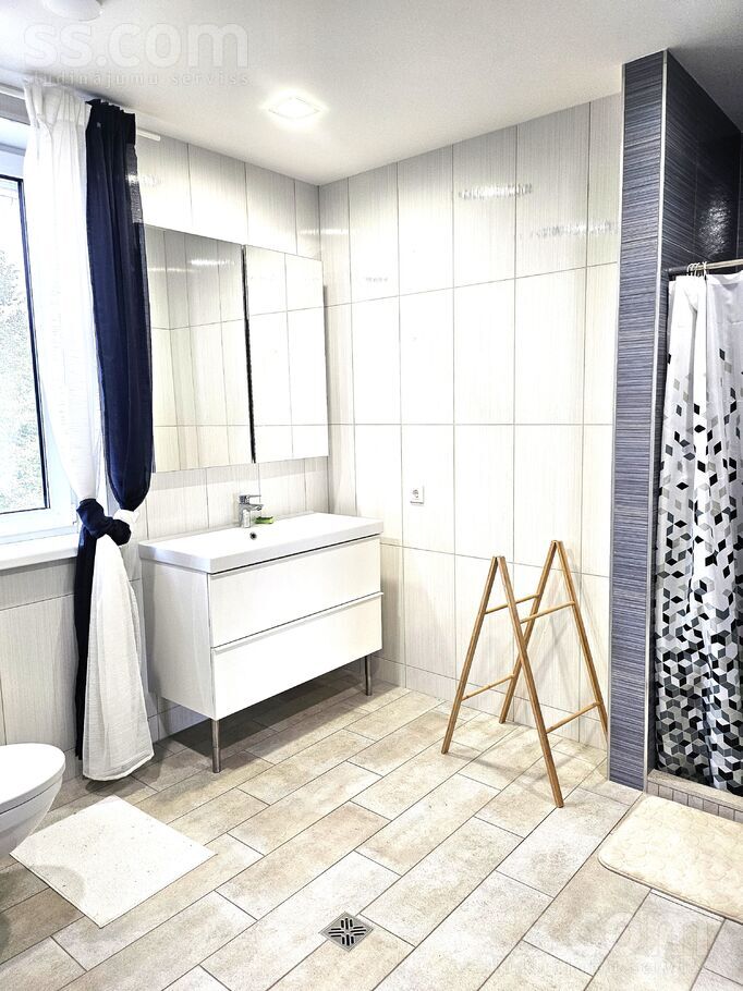 Audriņu iela 10, Pārolaine, Rīgas rajons, Olaines pag. — maja