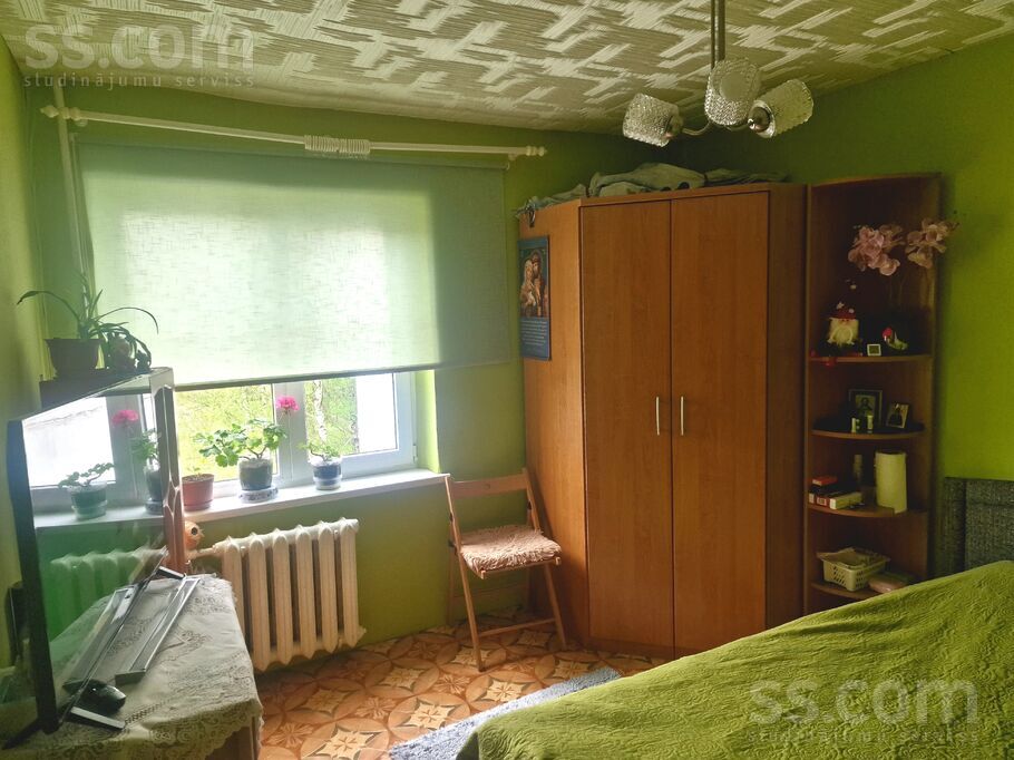 Pērnavas iela 20, Jelgava un raj., Jelgava — dzivoklis