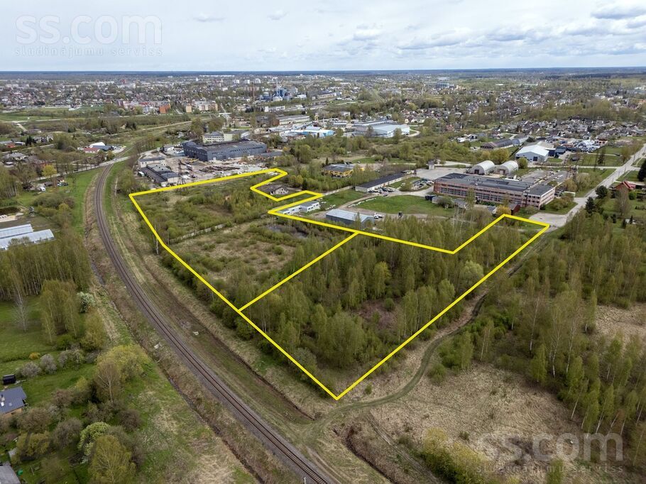 Viskaļu, Jelgava un raj., Jelgava — zeme