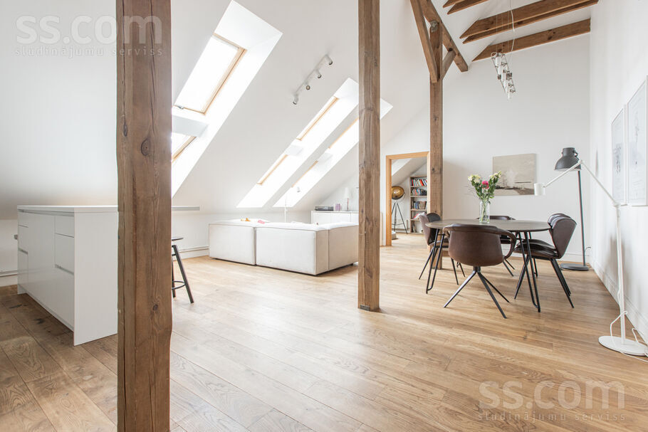 Pulkv. Brieža 7, Rīga — dzivoklis