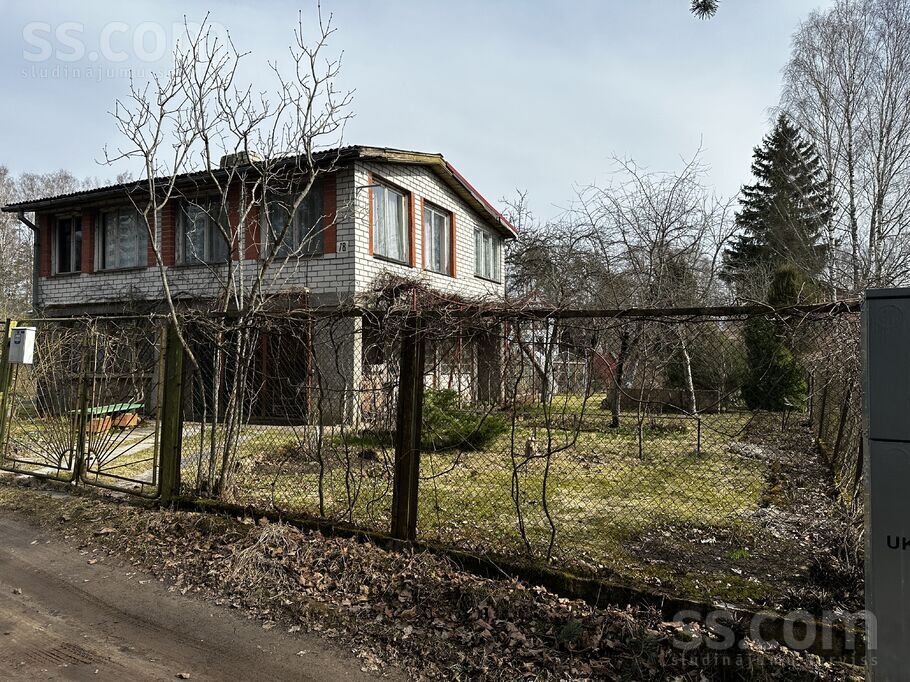 Roze 78, Roze, Rīgas rajons, Saulkrastu l. t. — maja