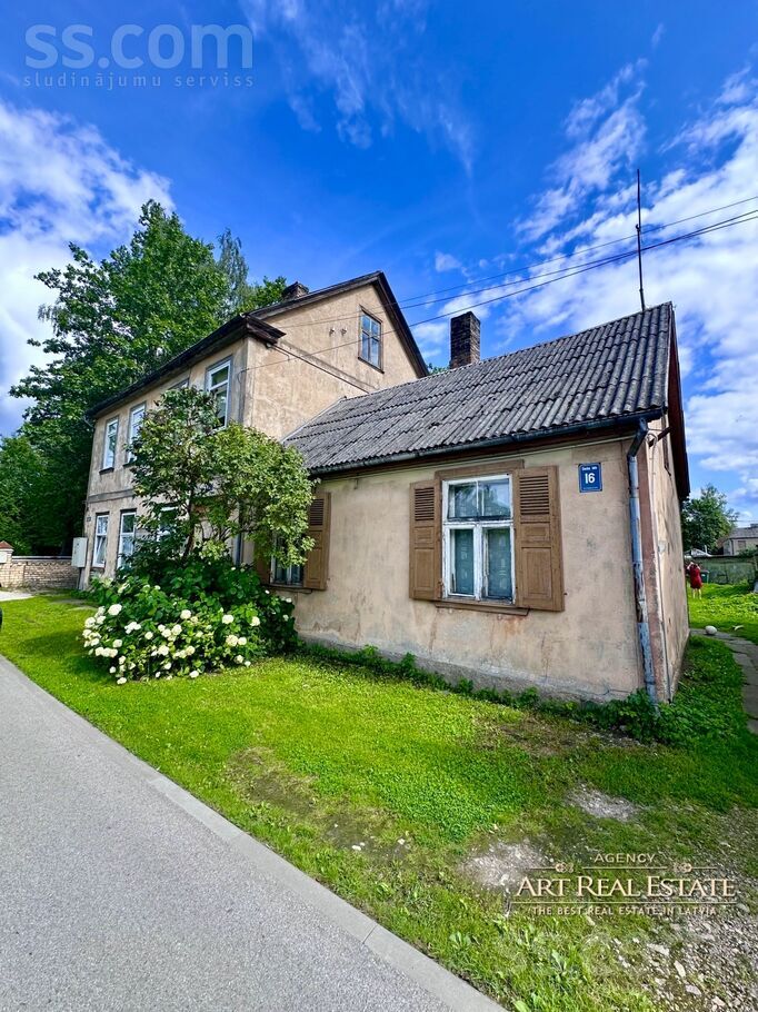 Darba iela 16, Jūrmala — dzivoklis