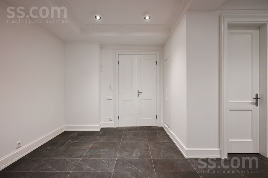 Dzirnavu 92, Rīga — dzivoklis