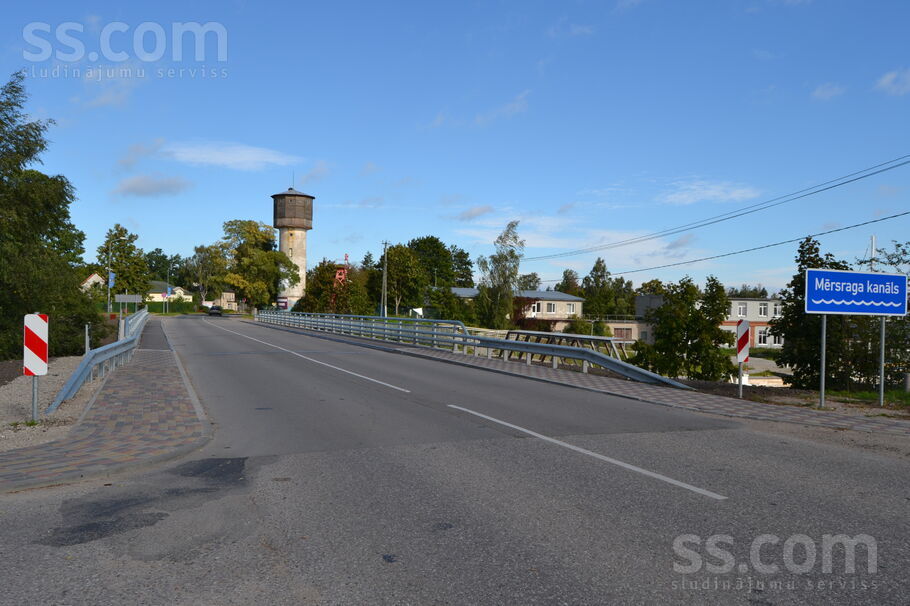 Vēju 20, Mērsrags, Talsi un raj., Mērsraga pag. — zeme