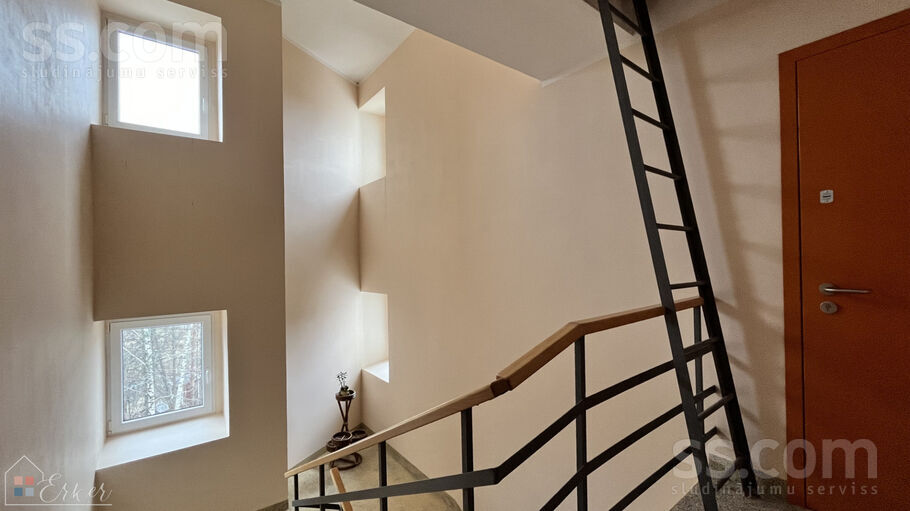 Torņa 3, Roja, Talsi un raj., Rojas pag. — dzivoklis