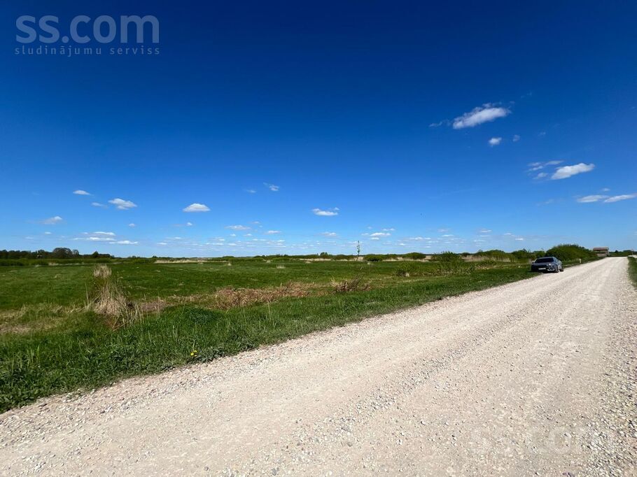 Grīnvalti, Liepāja un raj., Liepāja — zeme