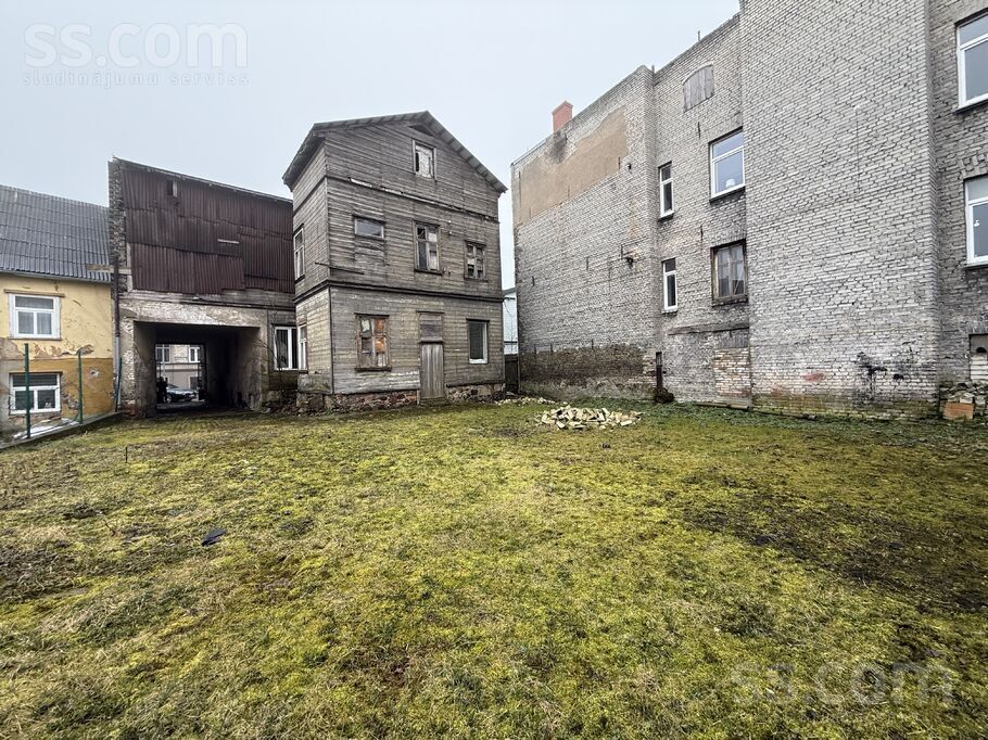 Fr. Brīvzemnieka 34, Liepāja un raj., Liepāja — maja