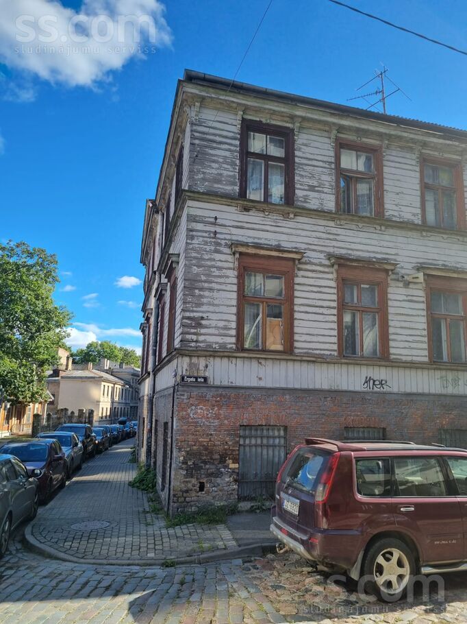 Daugavgrīvas, Rīga — maja