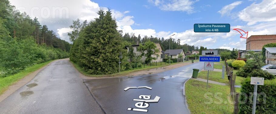 Pavasara iela 4, Ozolnieki, Jelgava un raj., Ozolnieku pag. — maja