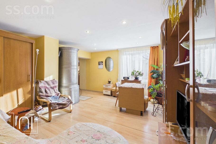 Augusta iela 5, Alūksne un raj., Alūksne — maja