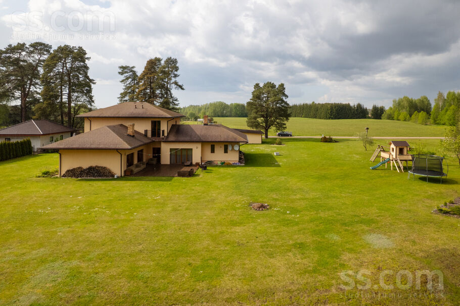 Saulpādes, Turkalne, Ogre un raj., Ikšķiles l. t. — maja