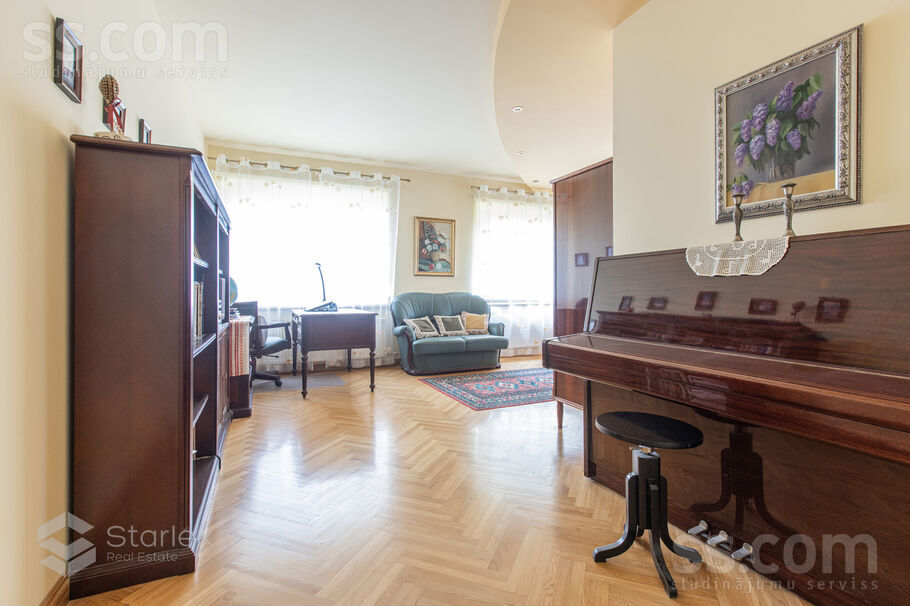 Ezera 16, Baltezers, Rīgas rajons, Ādažu nov. — maja