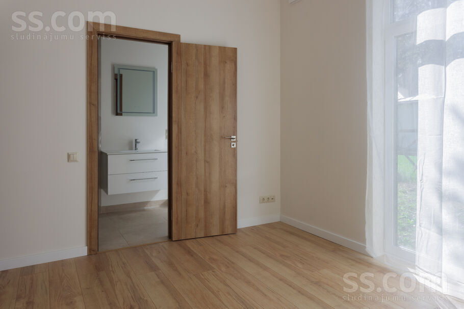 Davja iela 75, Jūrmala — maja