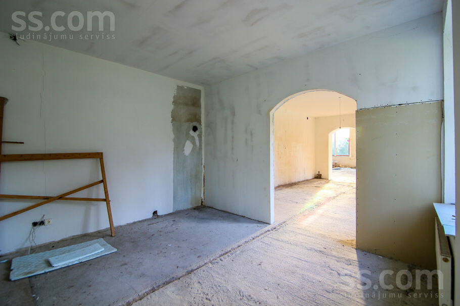 Meža pr., Rīga — maja